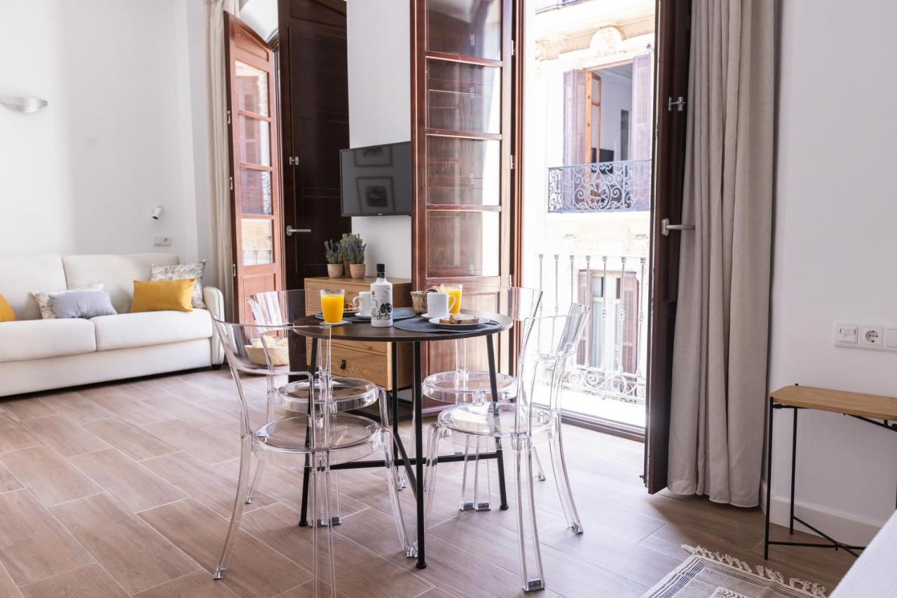 Apartamento-Loft Especeria Black Malaga Luaran gambar